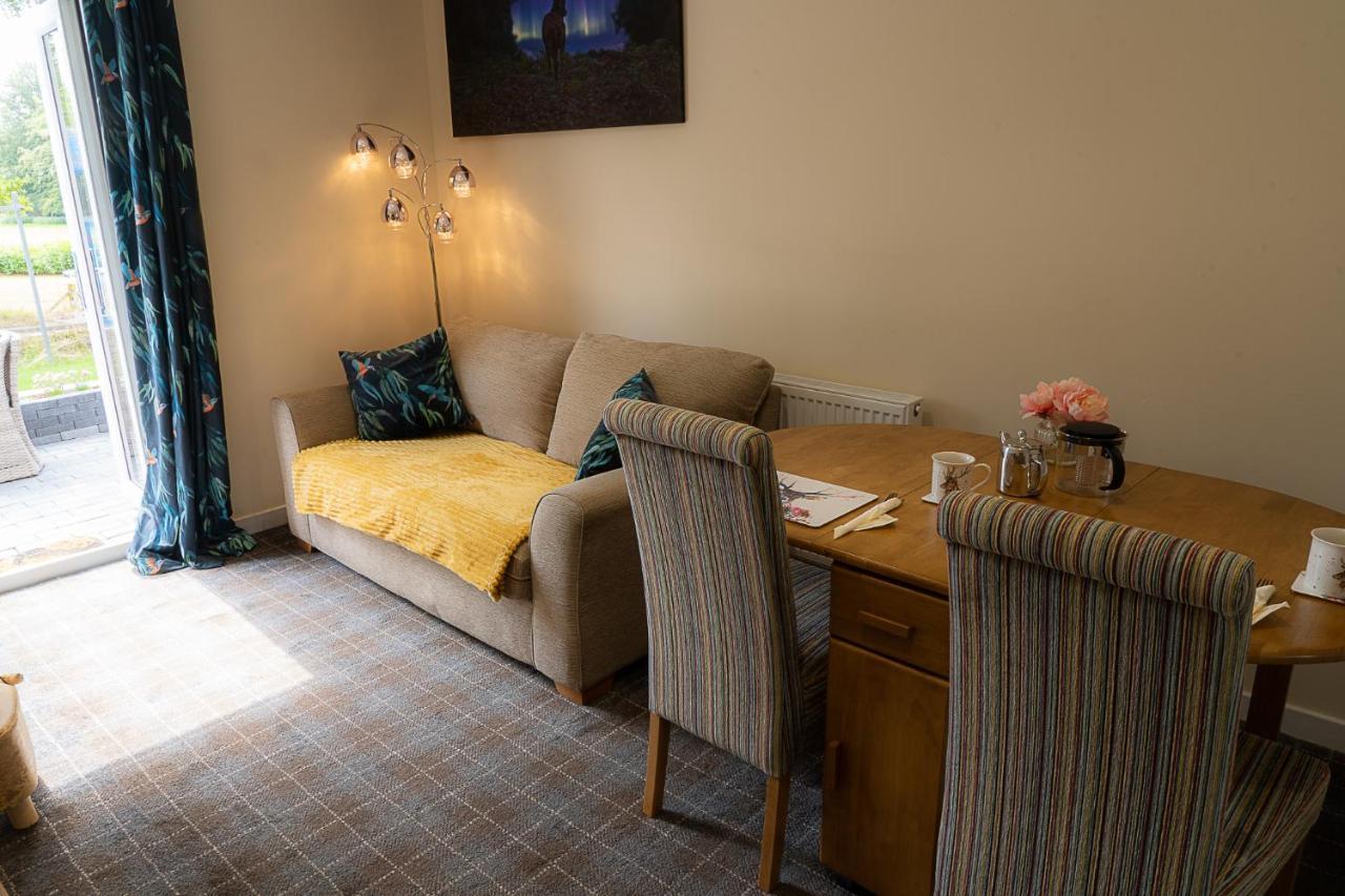 Aurora Suite B&B Coupar Angus Buitenkant foto